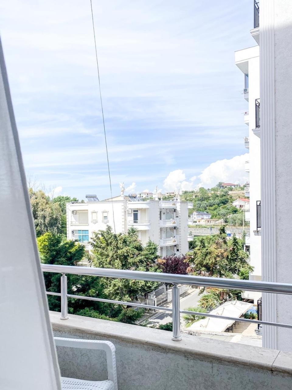Lunasol Seaside Apartments Dıraç Dış mekan fotoğraf
